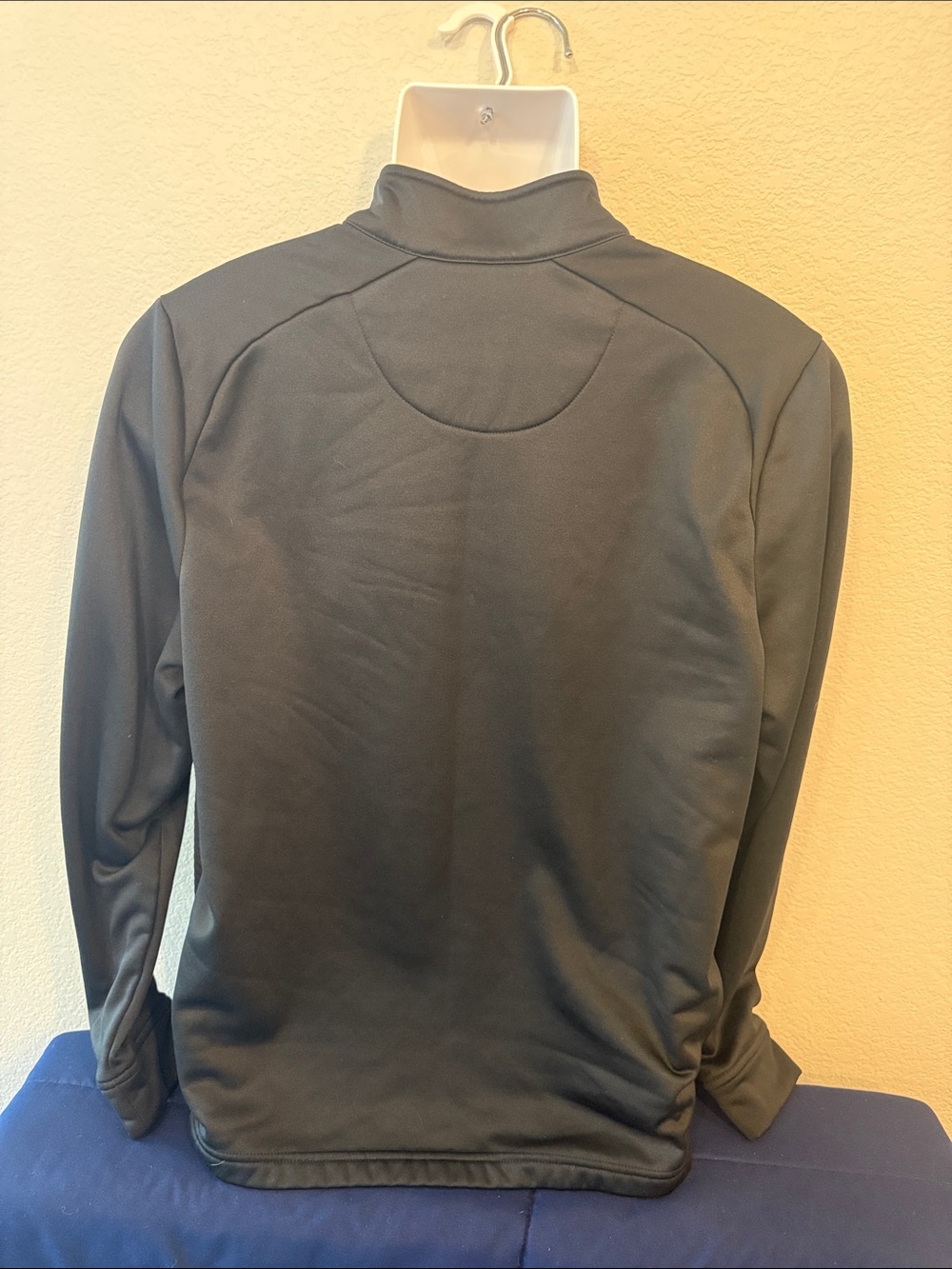 Callaway Black Ribbed Quarter-Zip Pullover with White Trim | EUC | Medium - Picture 2 of 9